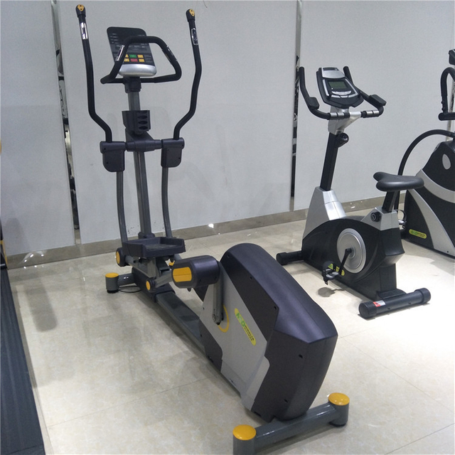 MND-B03 Elíptico Comercial | Serviço Pesado | MND FITNESS