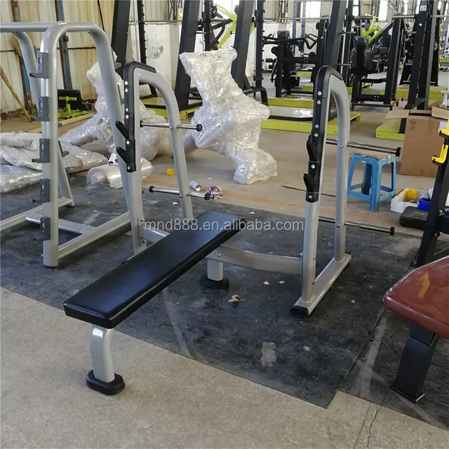 Banco plano olímpico MND FH43 | Estação comercial de supino com barra