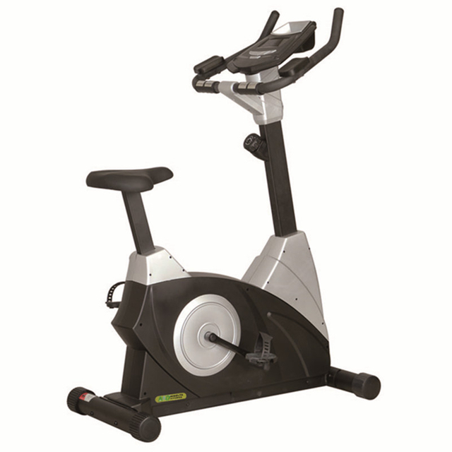 Bicicleta vertical comercial MND-CC03 | Espaço eficiente | MND FITNESS