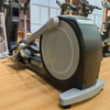 MND-X510B Elíptico Comercial com Slideway (Tela LCD) | Consola Premium | MND FITNESS