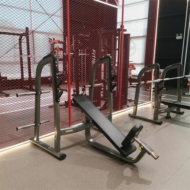 Banco inclinado olímpico FF42 | Imprensa inclinada com barra | Construtor de tórax superior