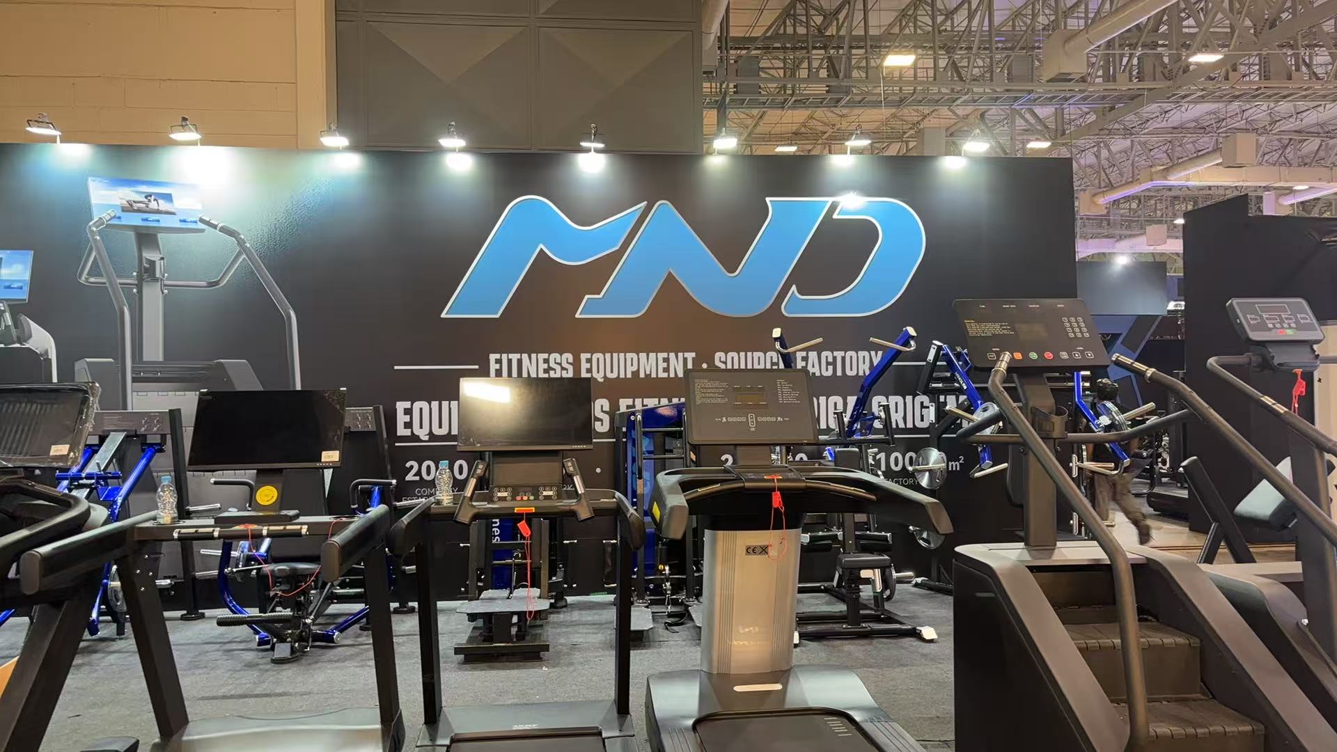 Conhe&ccedil;a a Minolta Fitness na Fitness Brasil Expo 2026 — Vitrine completa de equipamentos comerciais no estande H19.1